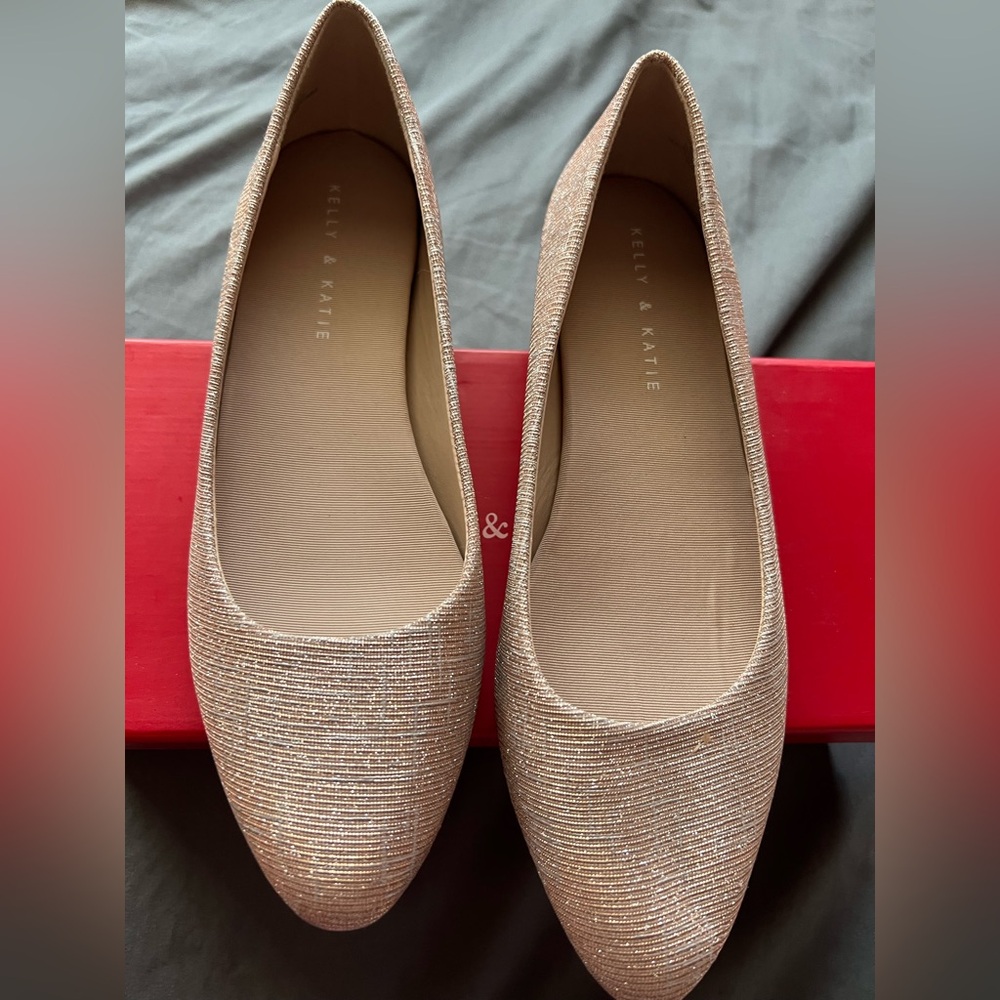 Kelly & Katie Rose Gold Women's Flats